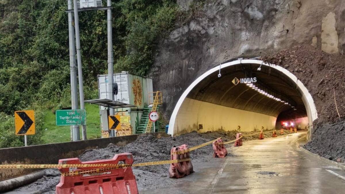 En horario nocturno se abrió el paso a un carril en la vía a La Línea