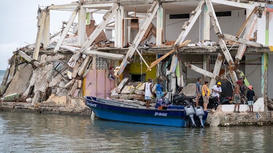 Harán seguimiento a trabajos de recuperación de viviendas en Providencia y Santa Catalina. Foto: Colprensa / EFRAÍN HERRERA