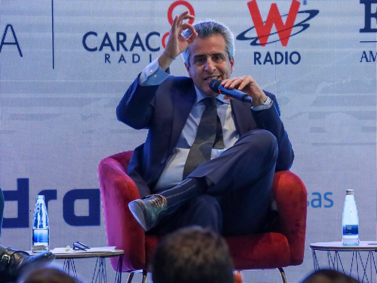 “Un buen presidente es un buen líder”: Luis Fernando Velasco, MinInterior