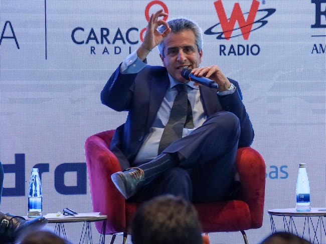 Luis Fernando Velasco, ministro del Interior. Crédito: W Radio.