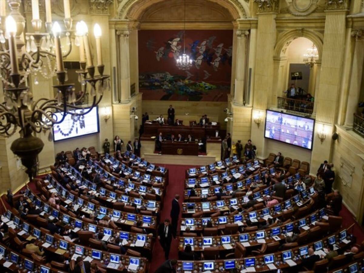 Empleo y educación, entre iniciativas incluidas en proyecto de reforma tributaria