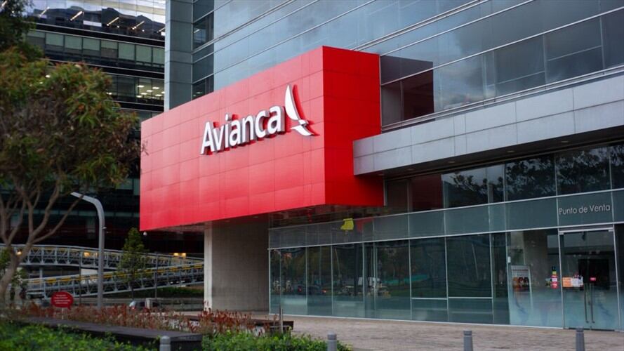 Avianca registró un déficit patrimonial por US$355 millones y deficiencias de capital de trabajo por US$4.027 millones. Foto: Getty Images / SEBASTIÁN BARROS