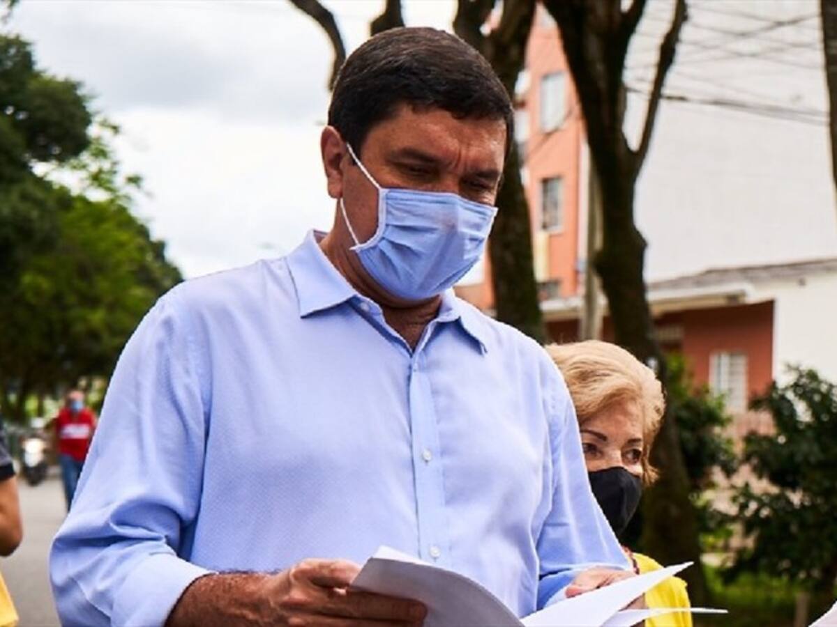Alcalde de Bucaramanga interrumpió sus vacaciones y regresará a su cargo