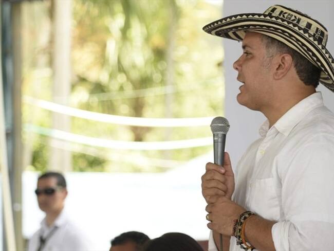 Vamos a expedir un decreto para que la Policía confisque cualquier dosis de droga: Duque. Foto: Presidencia