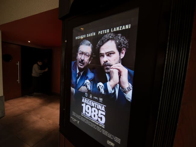 Dictadura de Videla: habla el verdadero juez Arslanian sobre ‘Argentina, 1985′