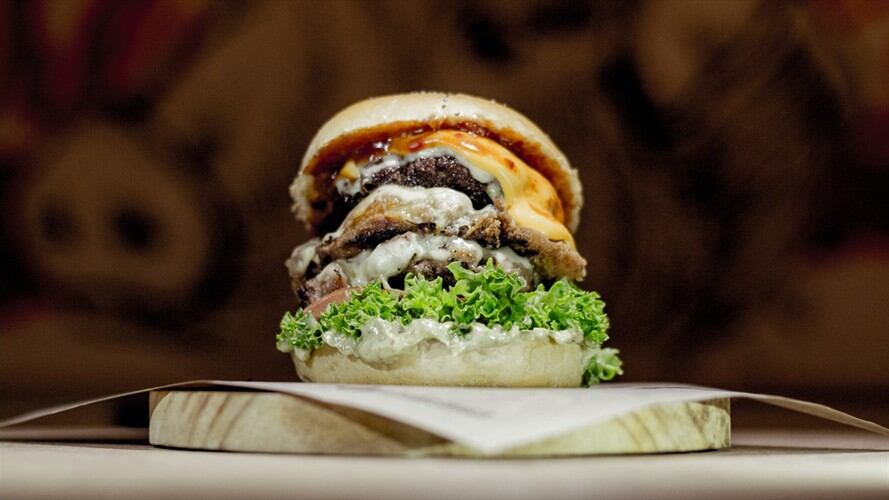 El Barbas Burger.