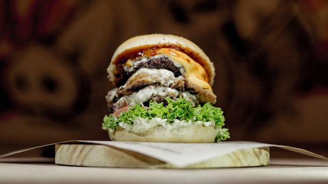 El Barbas Burger.