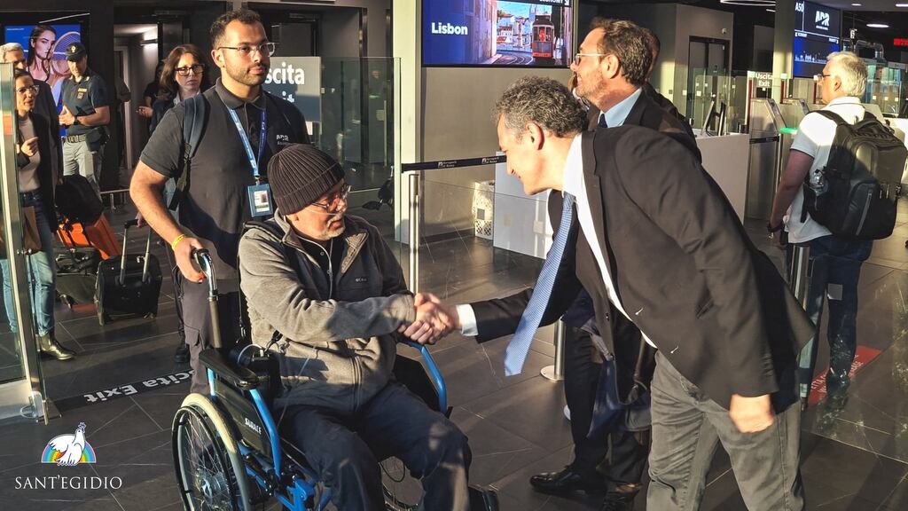 Alfredo Schiavo en su llegada a Roma. FOTO: cuenta oficial de Comunidad católica de San Egidio en X (antes Twitter).