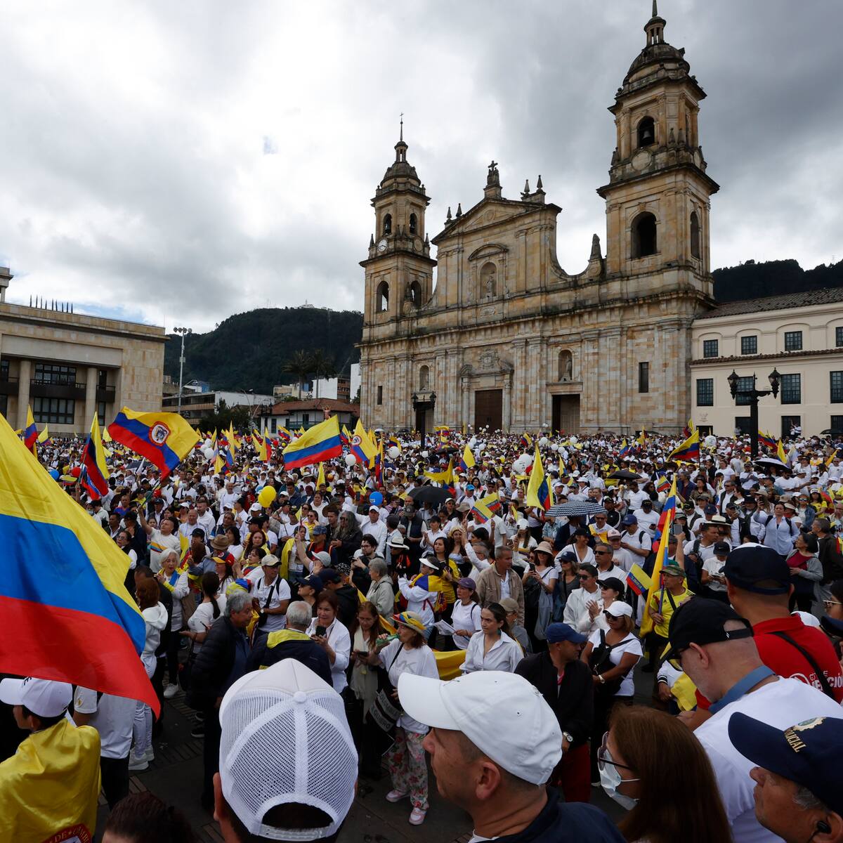 Más de 70.000 personas salieron a la Marcha del Silencio en Bogotá