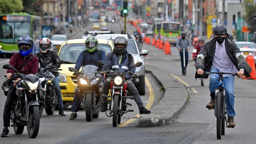 Transporte en Bogotá. Foto: Referencia Getty