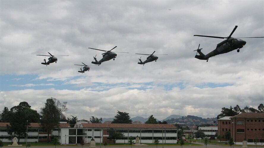 24 helicópteros se encuentran apoyando operaciones militares en toda Colombia.. Foto: Colprensa
