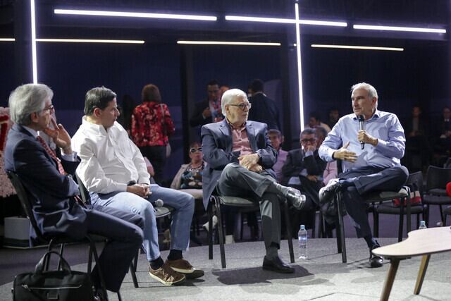 Primer encuentro nacional de “En Marcha”, el partido político liderado por Juan Fernando Cristo. Foto: Colprensa-Mariano Vimos.