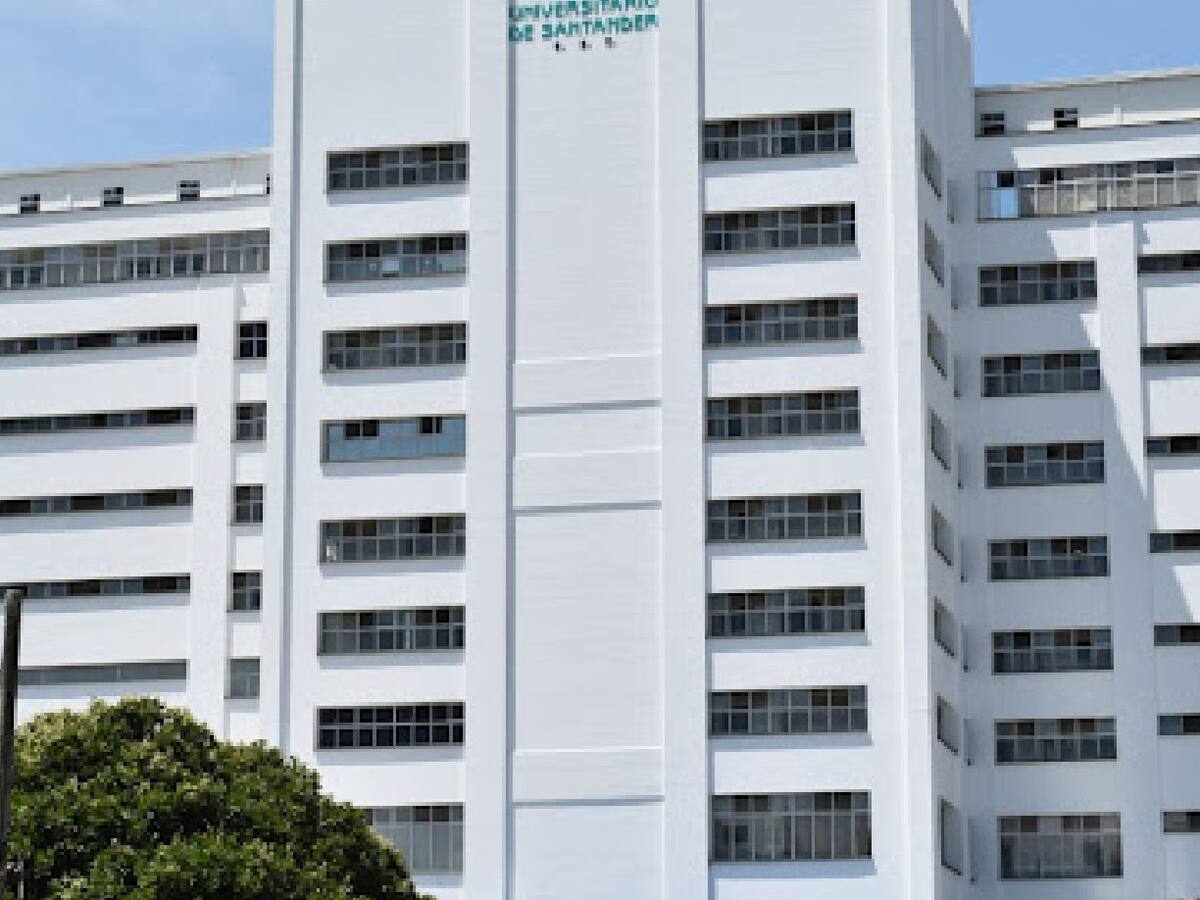 Investigan intoxicación masiva de médicos del Hospital Universitario de Santander