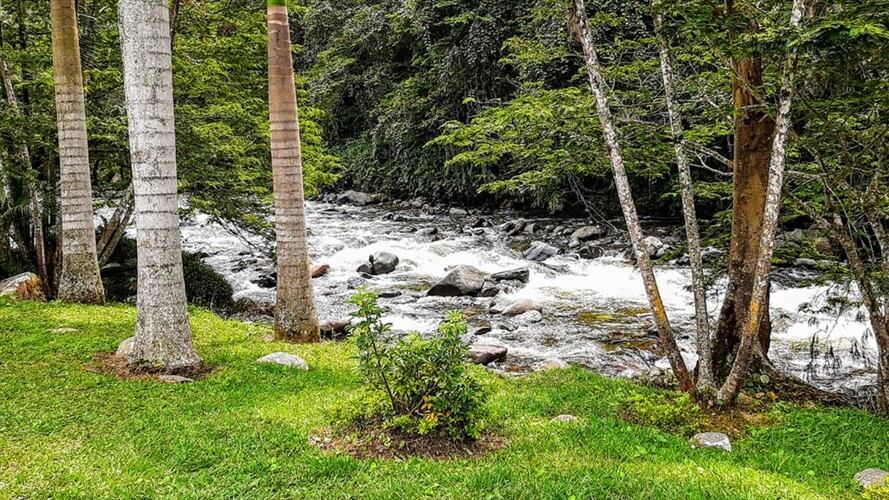 Las autoridades advierten que el ingreso de bañistas y turistas al río seguirá restringido. Foto: Cortesía