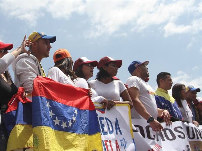 Una de las grandes preocupaciones del Ministerio de Trabajo es la gran cantidad de venezolanos que se encuentran indocumentados en el país.. Foto: Colprensa