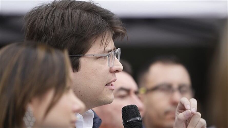 Miguel Uribe Turbay habla sobre el avla del CD. Foto: Colprensa