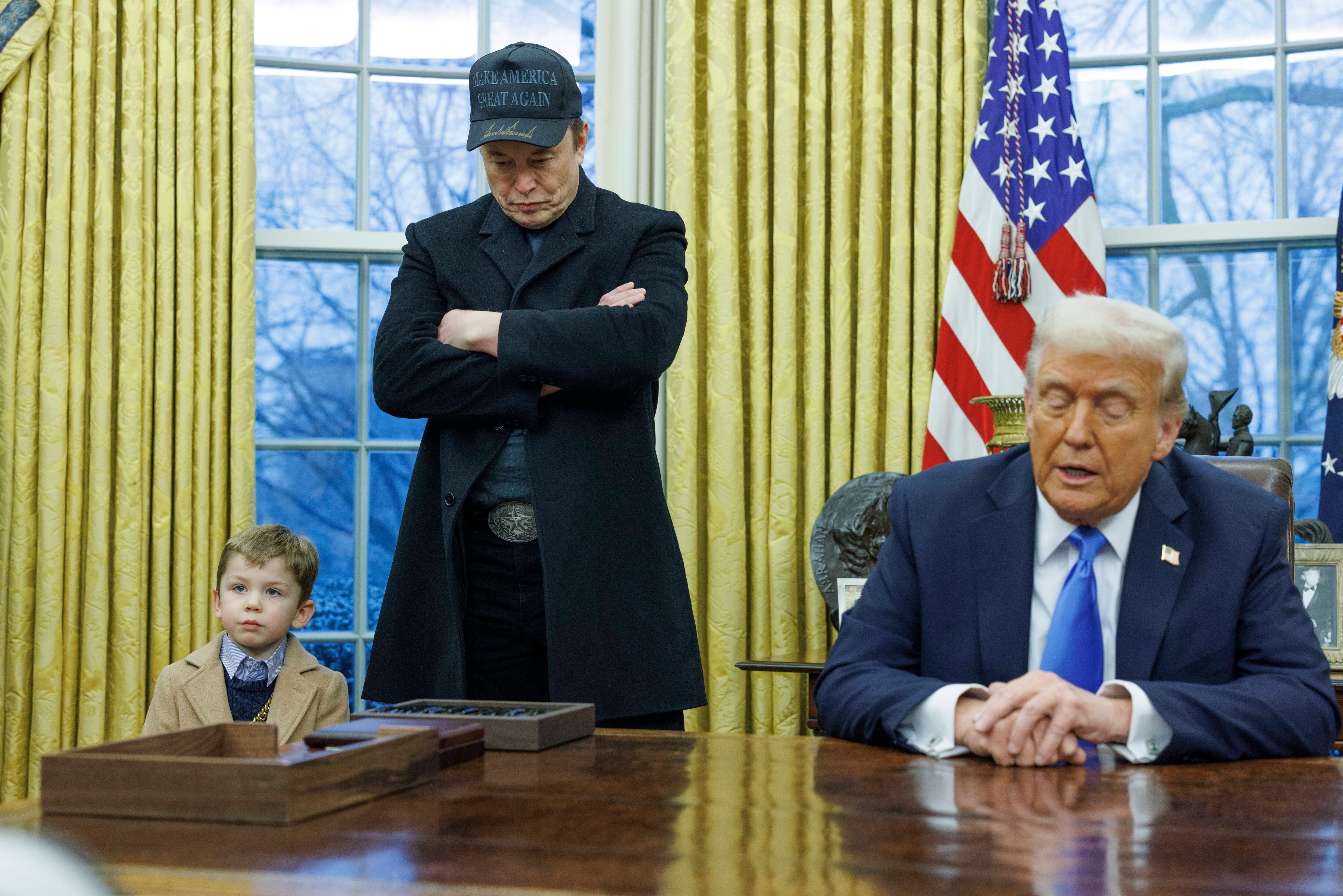 Donald Trump y Elon Musk. Foto:  EFE/ Aaron Schwartz / POOL