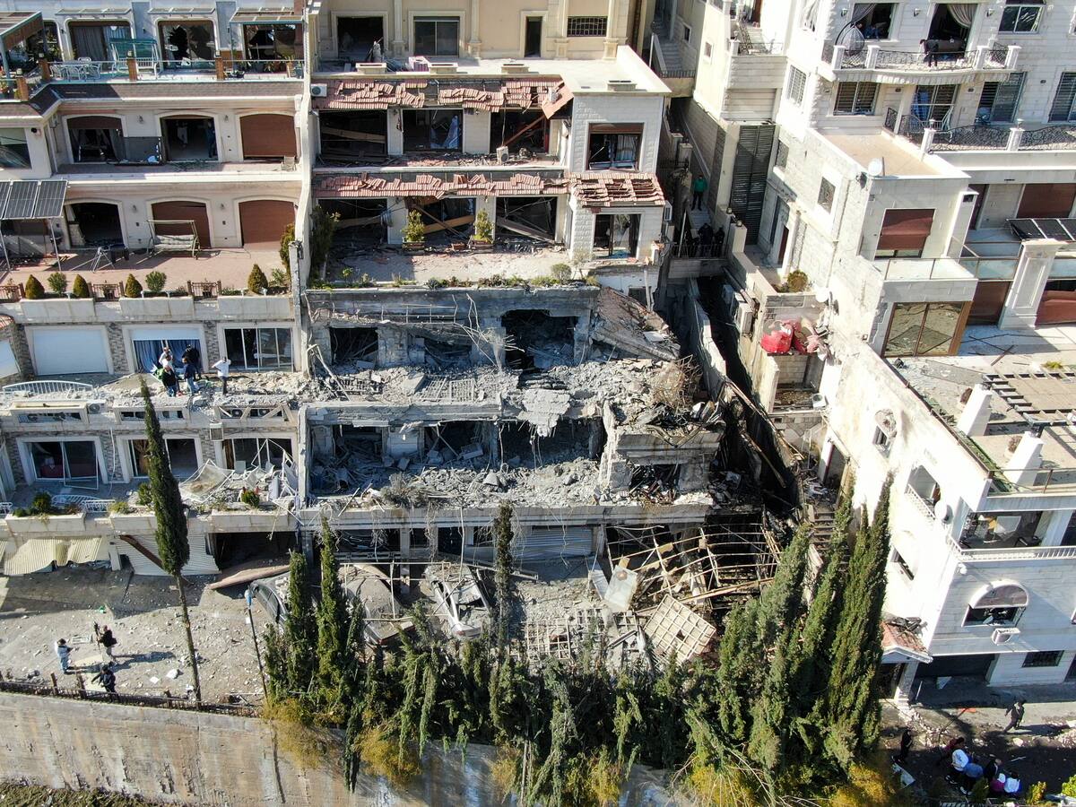 Al menos dos muertos y 19 heridos por ataques israelíes contra el sur de Siria