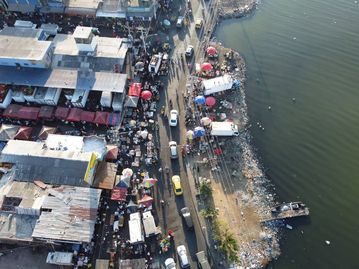Alcalde Dumek Turbay plantea trasladar el mercado de Bazurto, ¿por qué? ¿Para dónde?
