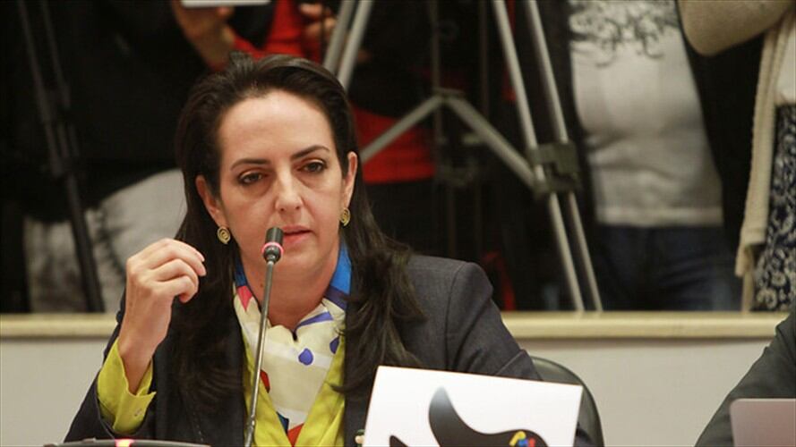 Senadora Cabal acusó al contralor Maya de interceptaciones ilegales . Foto: Colprensa