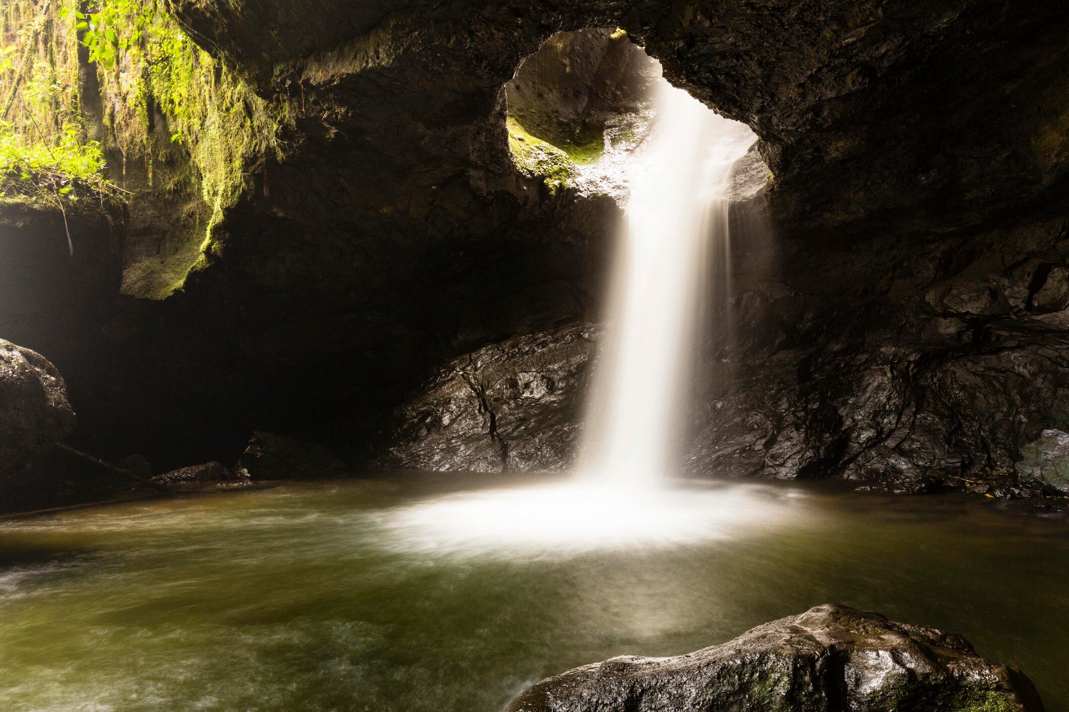 Imagen de referencia de cuevas y cavernas en Colombia. Foto: Getty Images