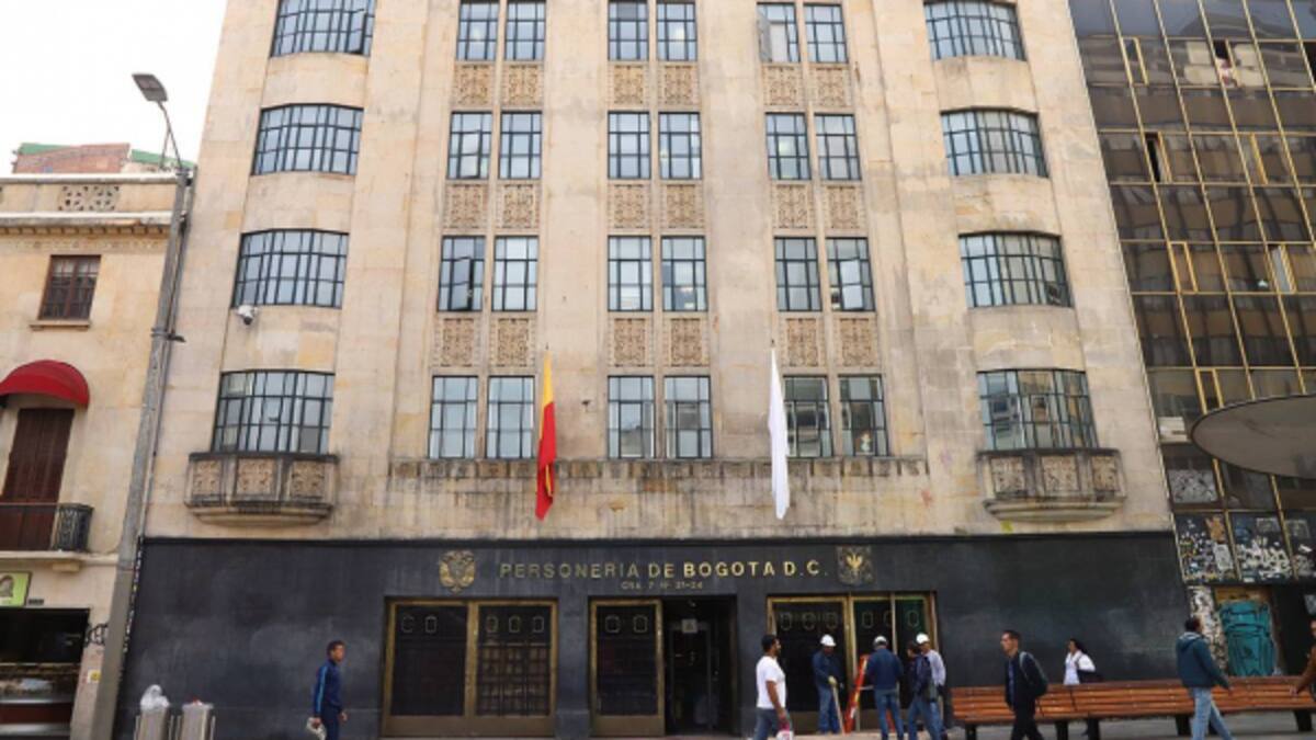 Por presuntas irregularidades suspenden a subdirectora para la vejez en Bogotá