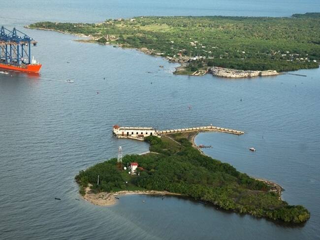 Bahía de Cartagena está altamente contaminada con mercurio, plomo y cromo. Foto: Prensa Sociedad Portuaria de Cartagena