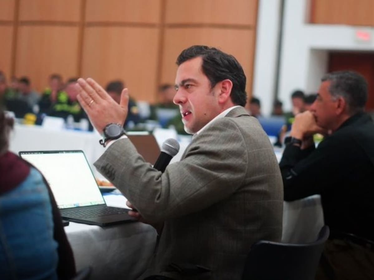 Rodrigo Lara aseguró que dejó listo proceso clave para las obras del Canal del Dique