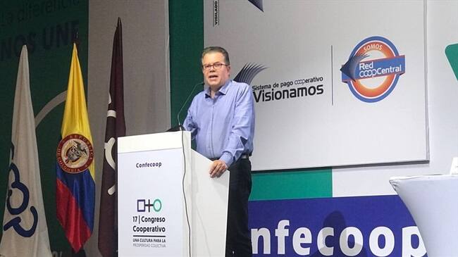 Así lo anunció desde Cartagena el ministro de Hacienda, Alberto Carrasquilla.. Foto: Cortesía