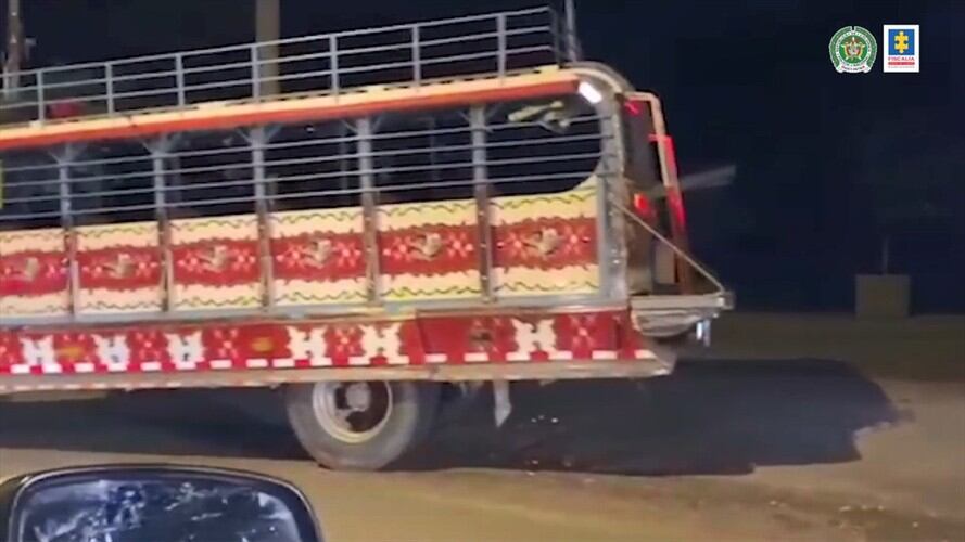 Se decretaron medidas cautelares con fines de extinción del derecho de dominio a dos vehículos. Foto: Fiscalía General de la Nación