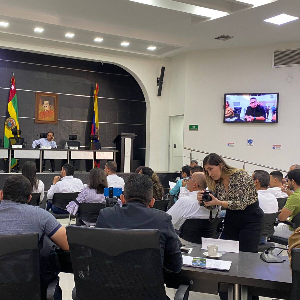 Otra vez se “embolató” la elección de contralor de Santander
