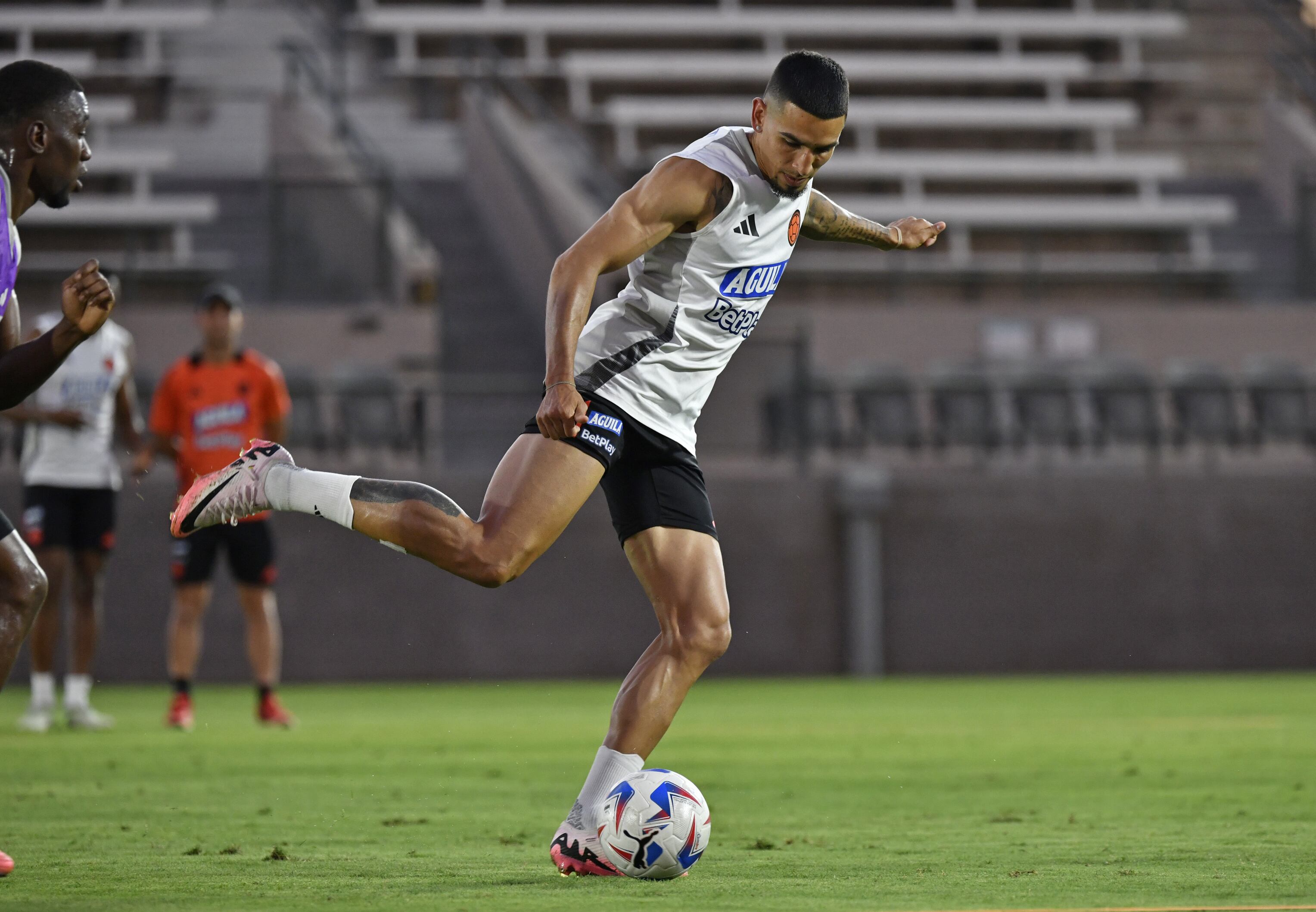 Daniel Muñoz, jugador de la Selección Colombia. Foto: EFE/ FCF