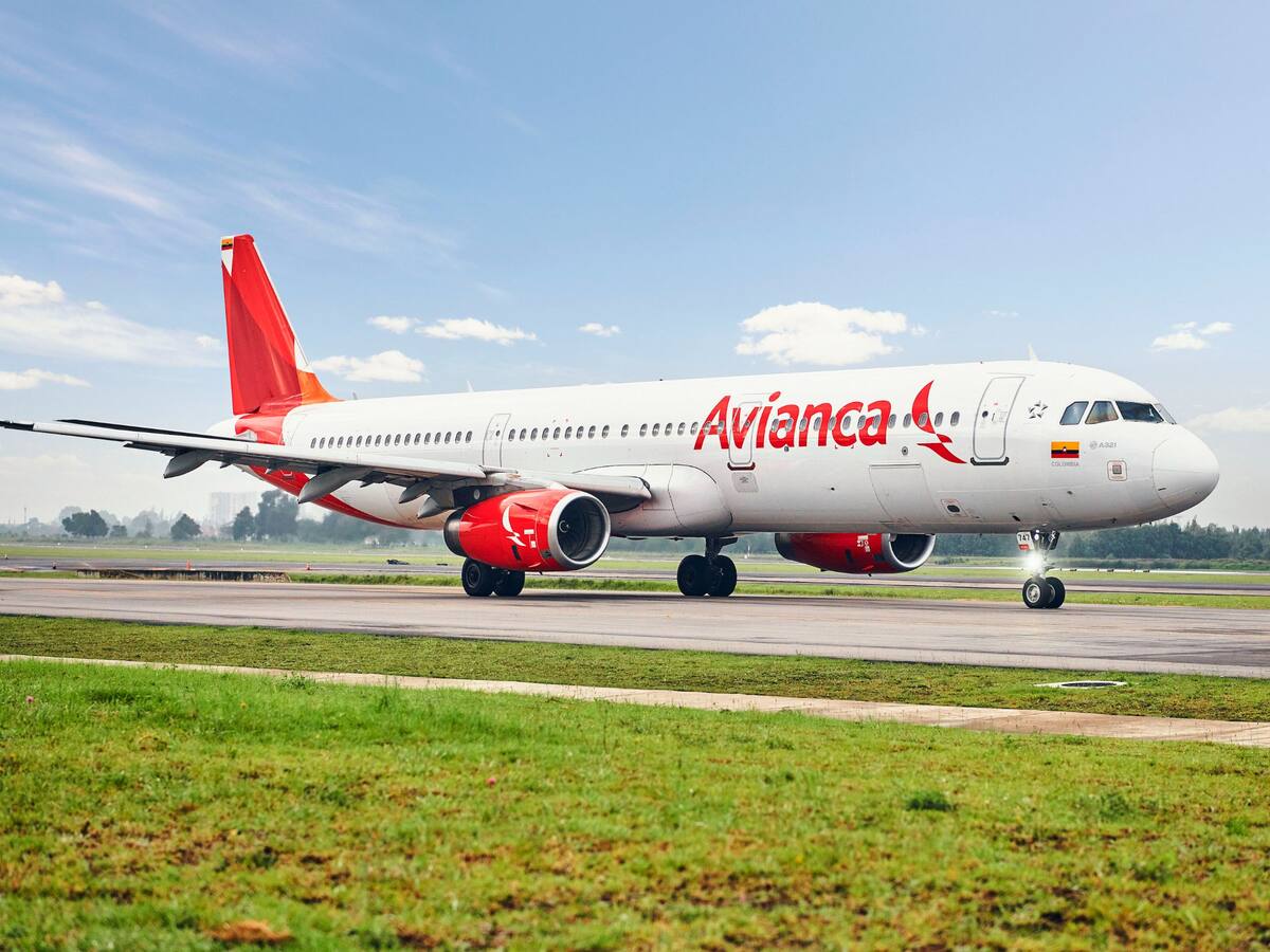 Pilotos despedidos de Avianca tras huelga del 2017 se podrán reintegrar