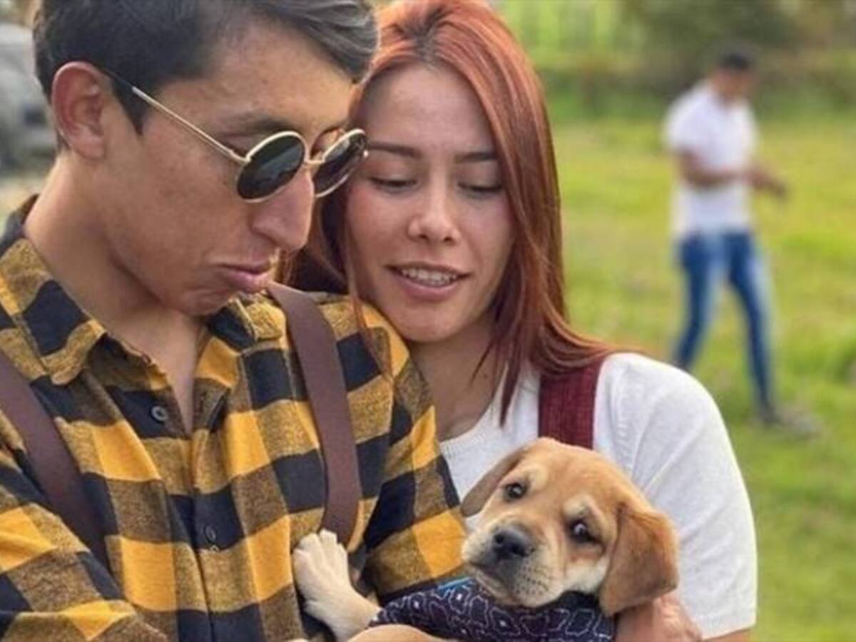 Video: Egan Bernal le habría pedido perdón a su exnovia sobre una tarima y en público