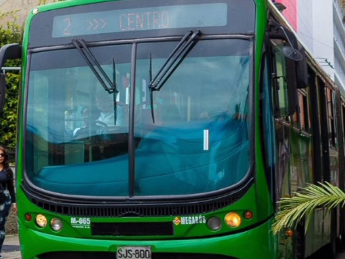 Pereira tendrá cámaras de fotomultas para los invasores del carril de Megabús