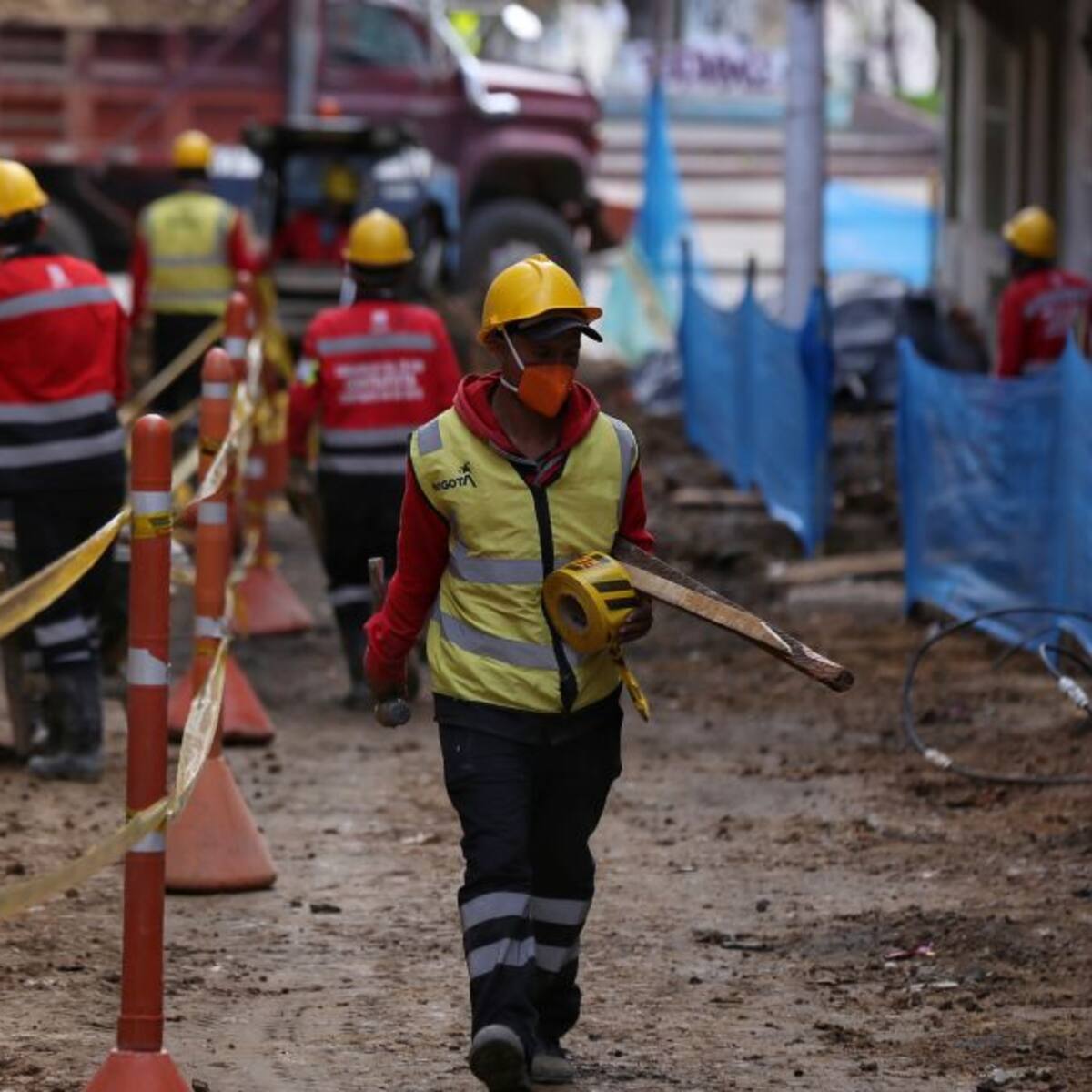 Denuncian prórrogas a contratista que ha incumplido con obras en Bogotá