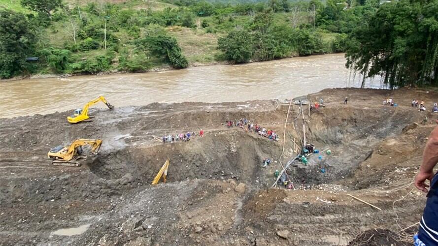 La Agencia Nacional de Minería manifestó que se procede con el protocolo de bioseguridad para adelantar el rescate.. Foto: Mario Escobar / W Radio