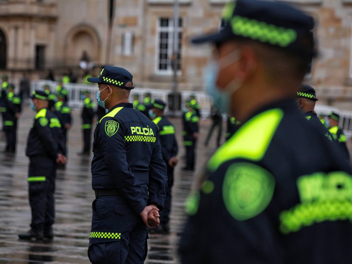 Desde el Congreso piden aumentar el número de policías en Bogotá