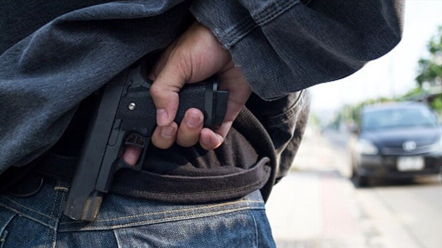 El hombre para defenderse le disparó a los atacantes y por eso, fue condenado a dos años de cárcel.. Foto: Getty Images