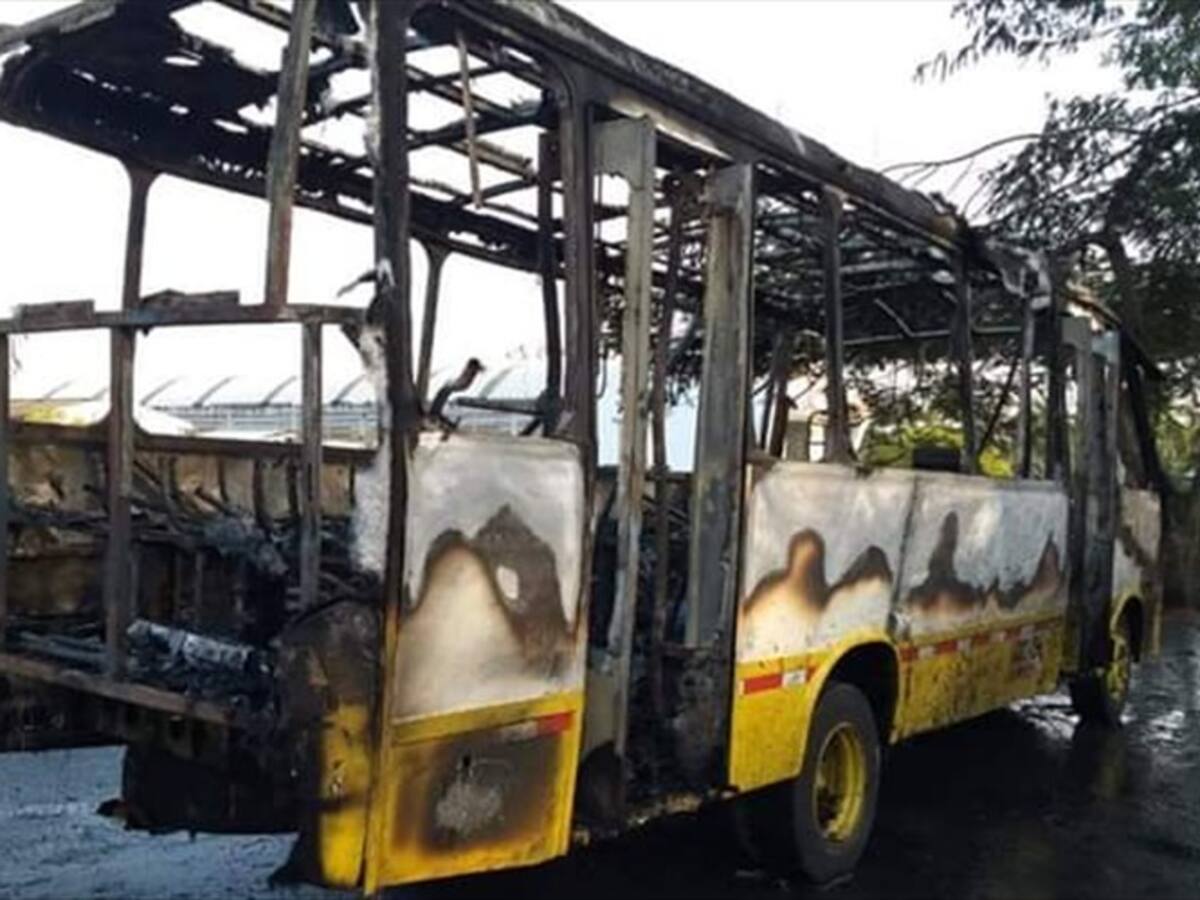 Capturan a uno de los presuntos responsables de la quema de un bus en Montería