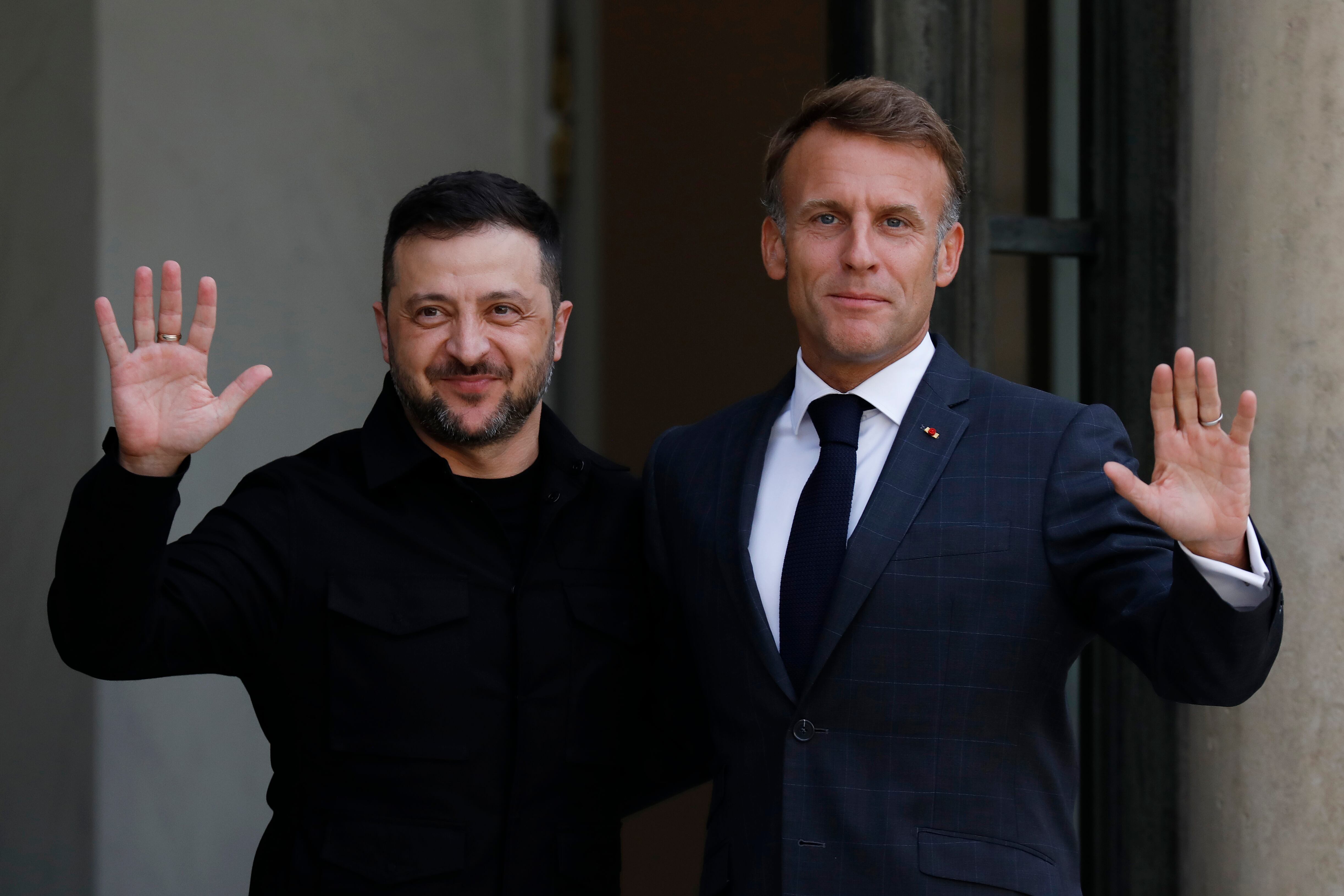 Macron y Zelenski. Foto por Antoine Gyori - Corbis/Corbis via Getty Images