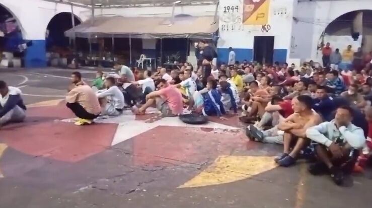 Cerca de 900 celulares fueron incautados en 124 cárceles del país. Foto: captura de pantala.