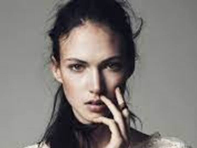 La historia de Nikolett Bogár, la joven que huyó del modelaje: “me sentía miserable”