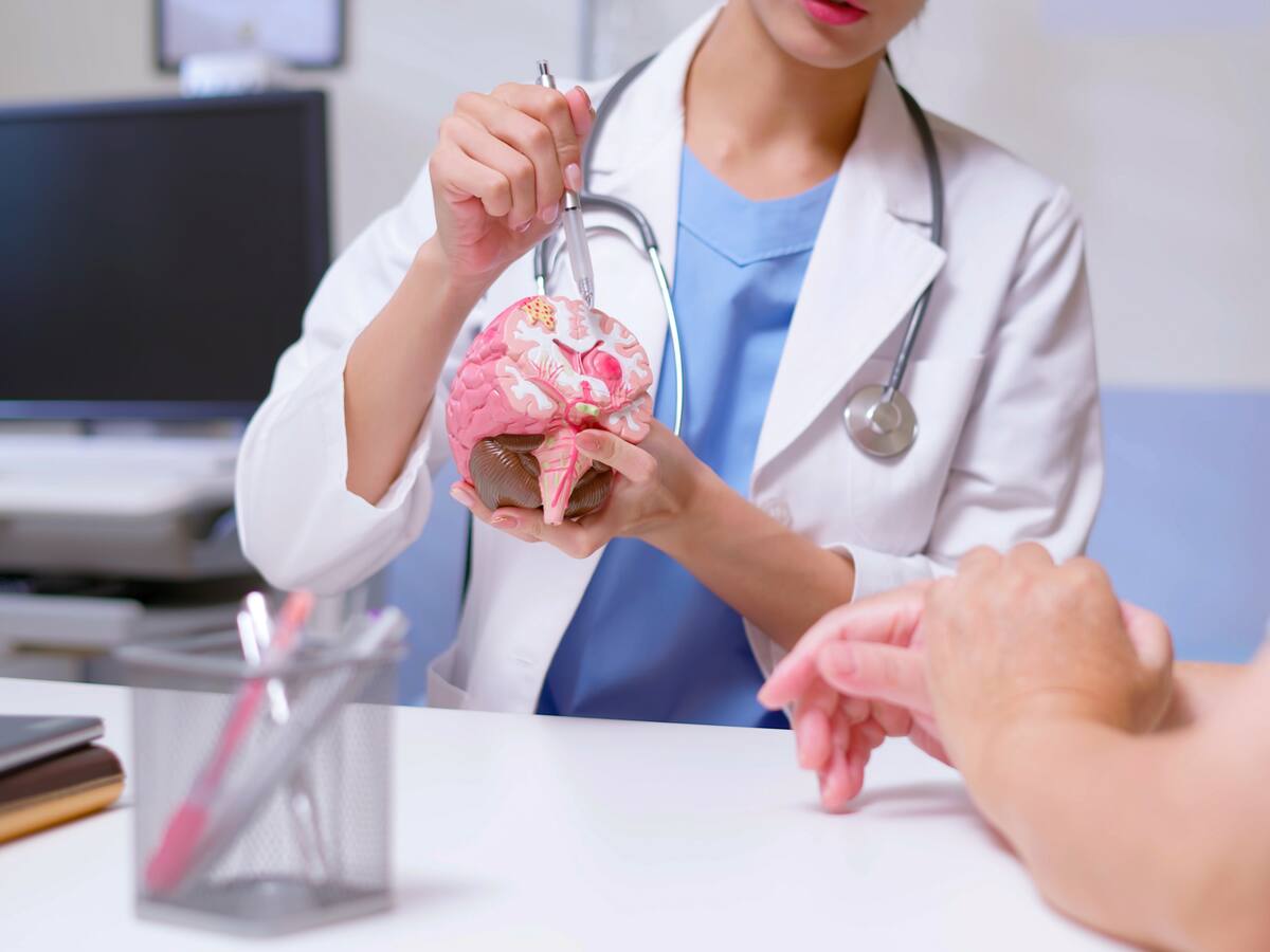 ¿Es posible prevenir la meningitis? Experto respondió