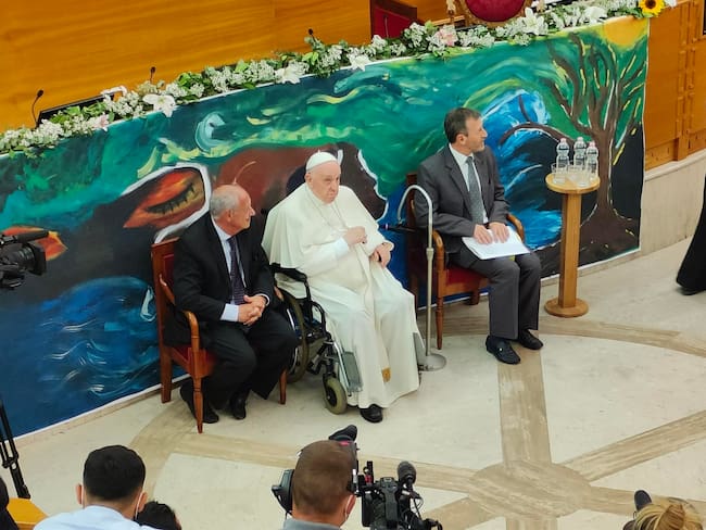 El Papa Francisco lanzó ‘Escuela Laudato Si’, un proyecto de Scholas y CAF que anima a los jóvenes a cuidar el planeta