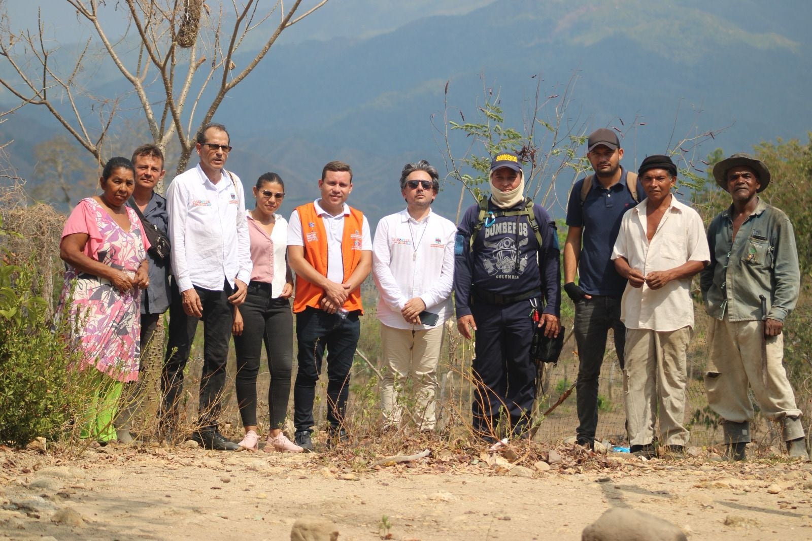 Foto: Atención de incendio en Aracataca/ Gobernación del Magdalena.