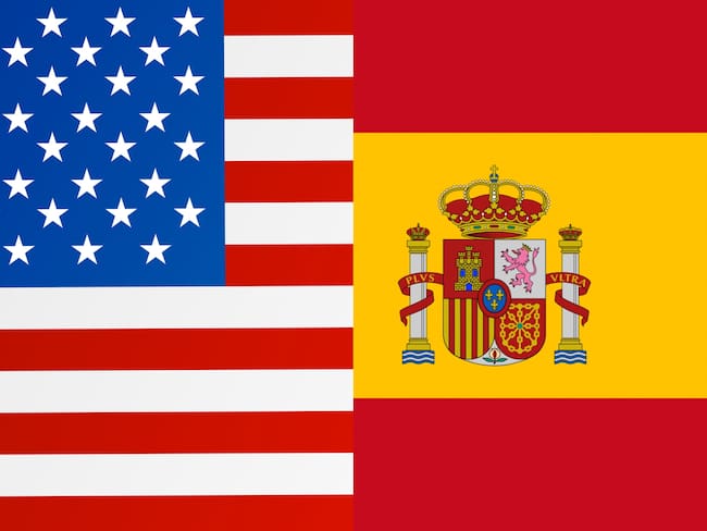 Bandera de Estados Unidos y España. Foto: Getty Images