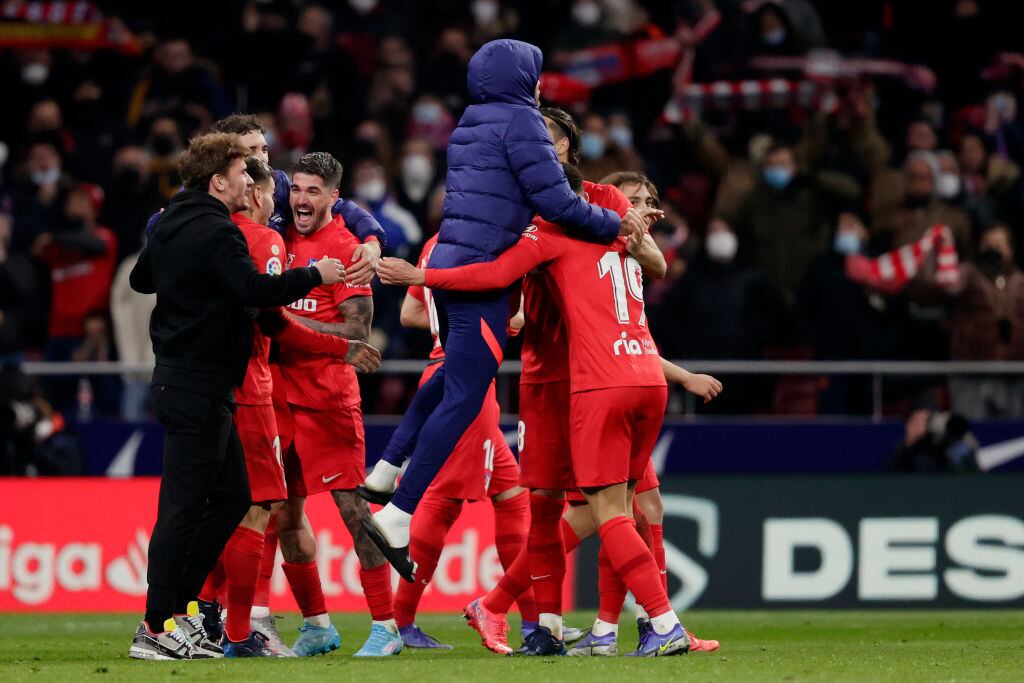 Atlético Madrid celebra su victoria contra Valencia. Foto: David S. Bustamante/Soccrates/Getty Images)