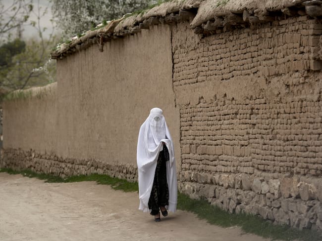 Mujer afgana imagen de referencia. Foto: Getty Images.