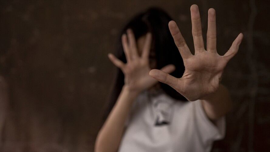 Condenan a cirujano por maltrato intrafamiliar contra diseñadora de modas. Foto: Getty Images